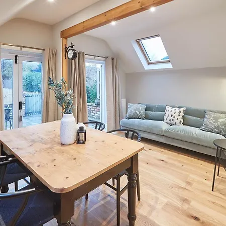 펜션 Host & - Sleepers @ No.8 피커링